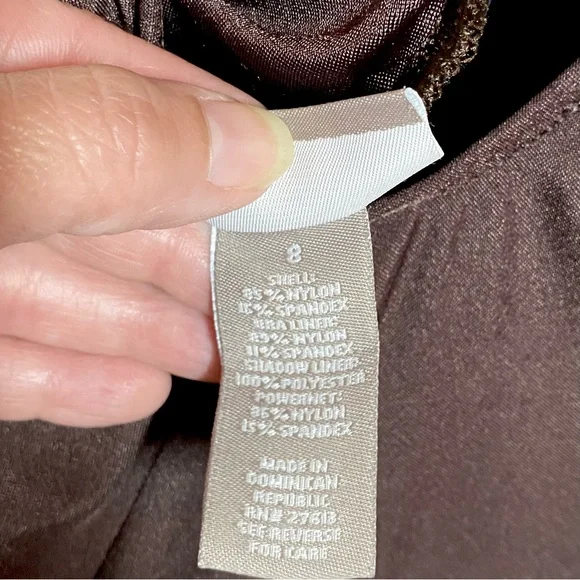 CROFT & BARROW Women’s Swimsuit One-Piece Bathing Suit Brown Size 8 - Picture 6 of 7